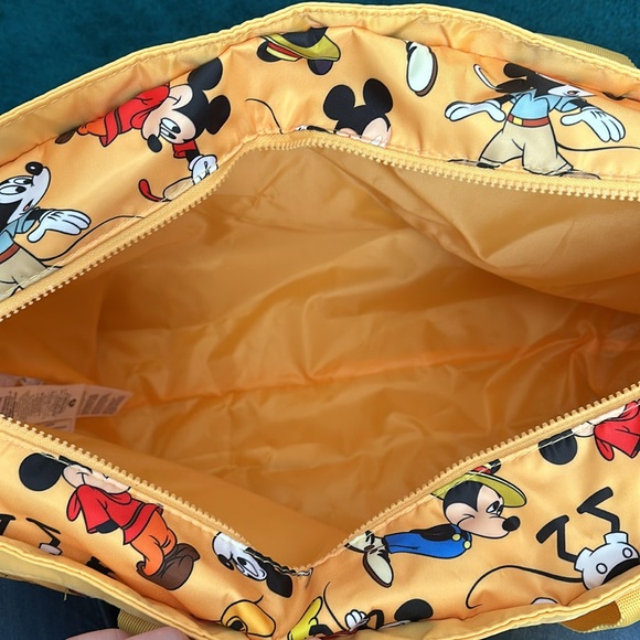 Disney Mickey Bag - Picture 4 of 4